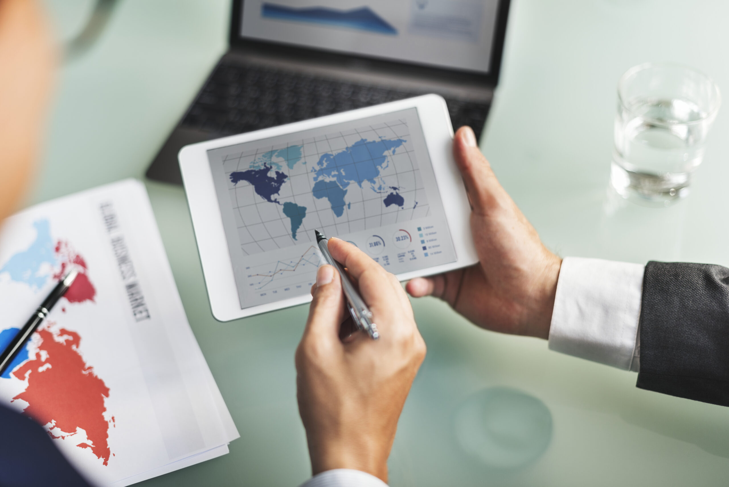O que considerar antes de transferir investimentos e ativos para uma estrutura internacional